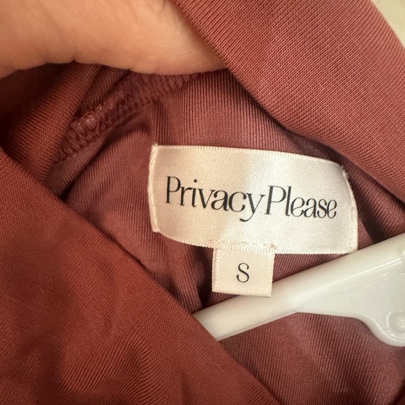 Rust Red Short-Sleeve Revolve Bodysuit - Picture 2 of 3